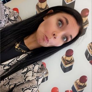 Meet your Posher, Juliet